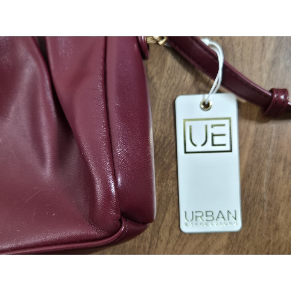 Urban Expressions Certified Vegan Handbag / Shoulder Bag Pockets Zip Closure Red - Picture 7 of 7